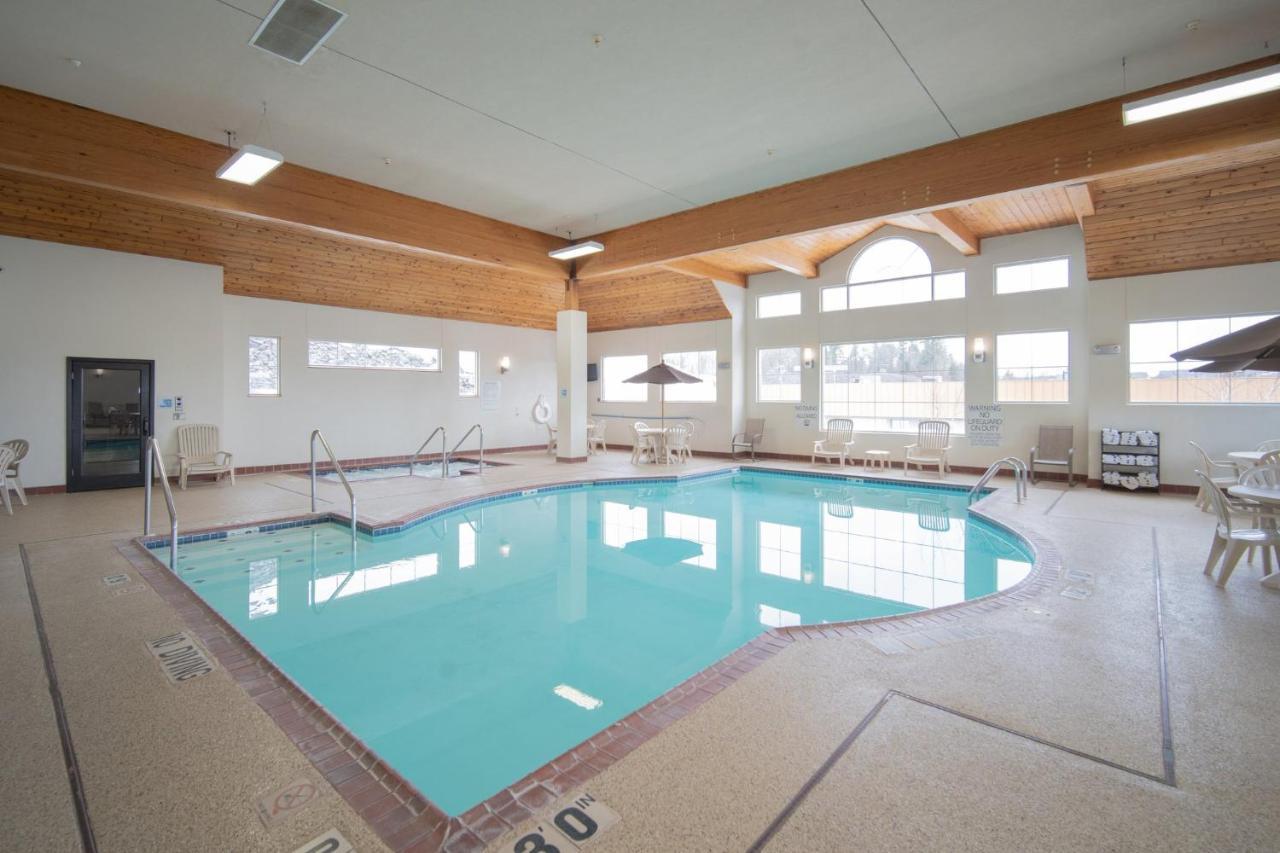 Holiday Inn Express Houghton-Keweenaw By Ihg Exterior foto