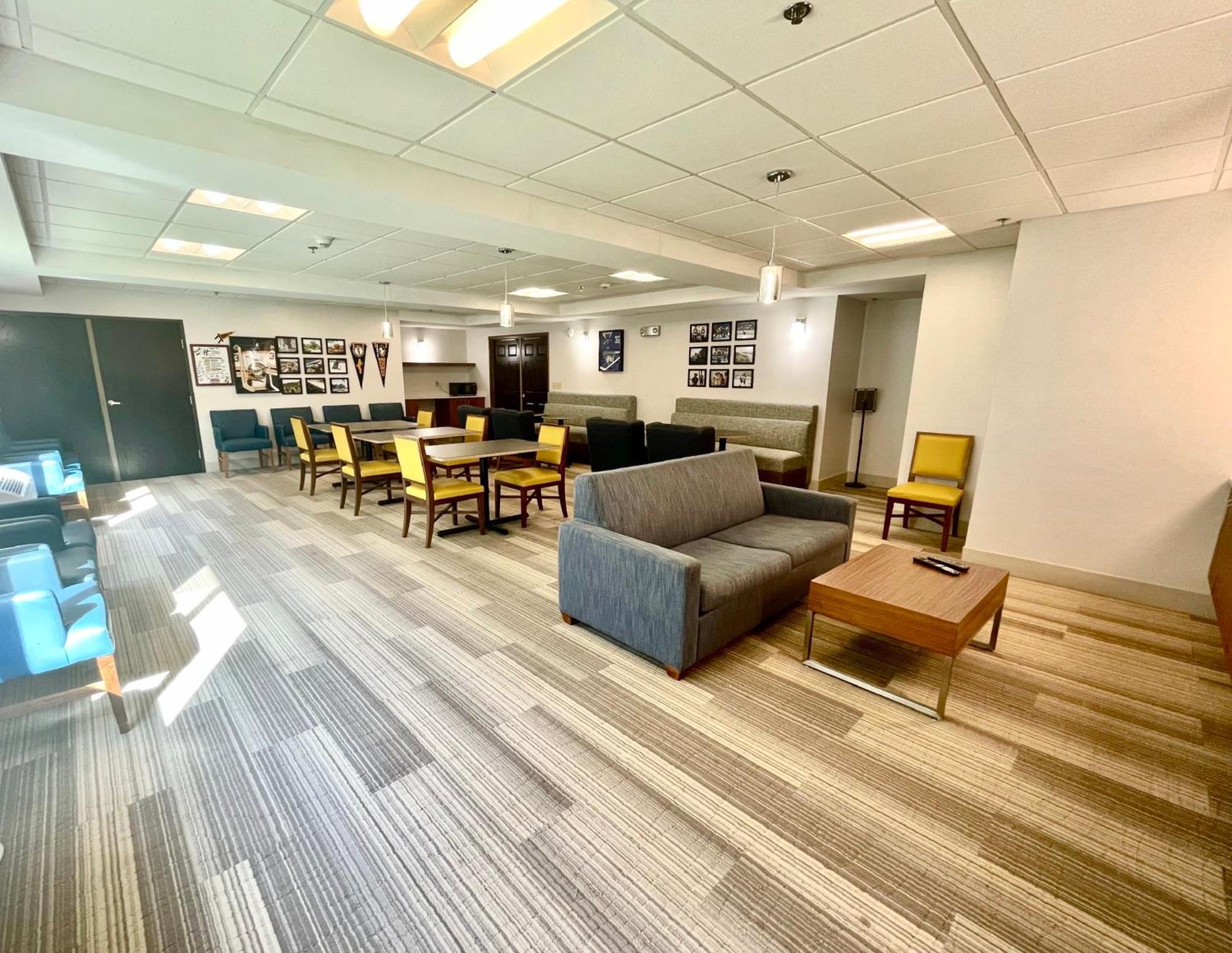 Holiday Inn Express Houghton-Keweenaw By Ihg Exterior foto