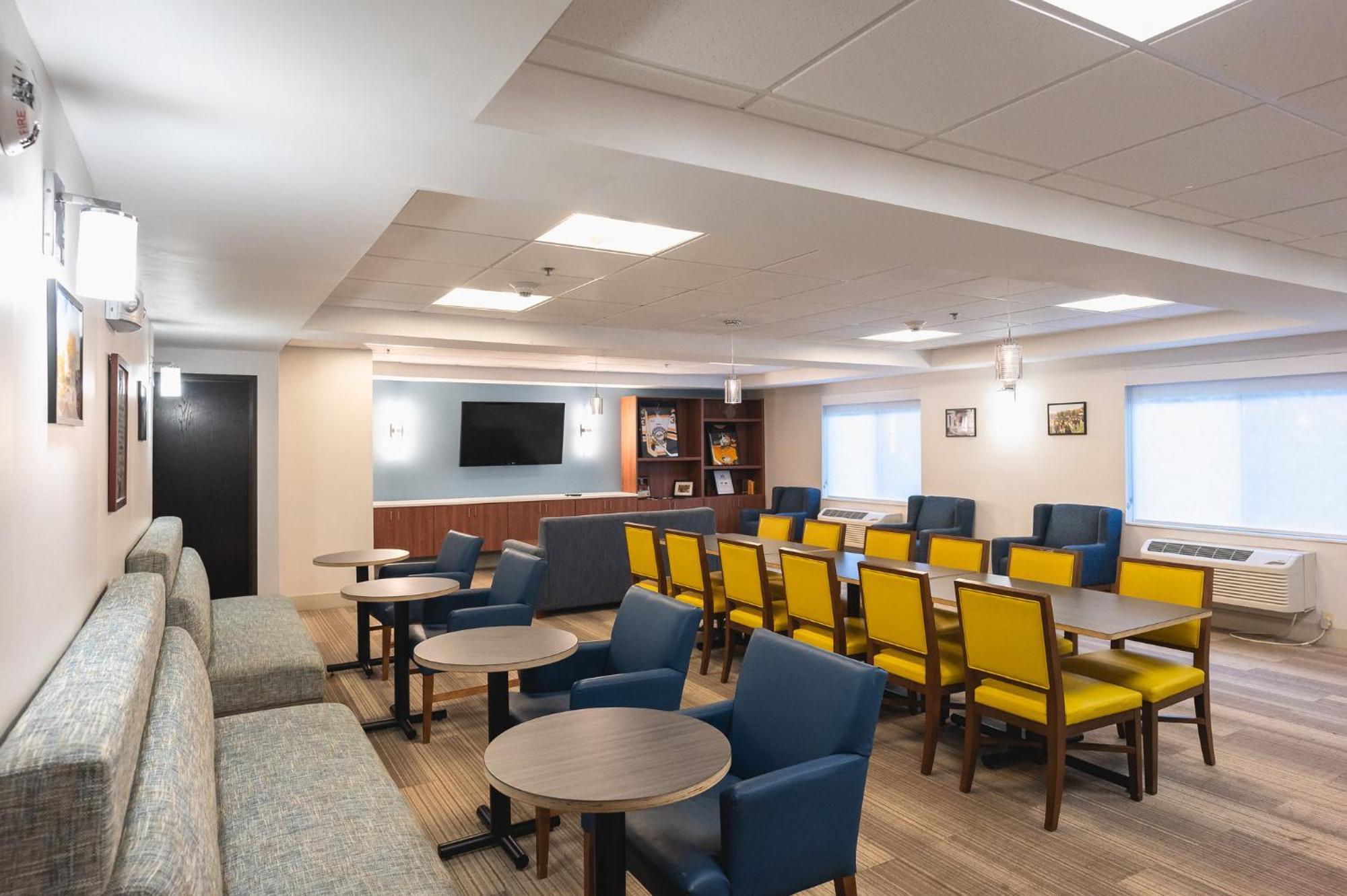 Holiday Inn Express Houghton-Keweenaw By Ihg Exterior foto