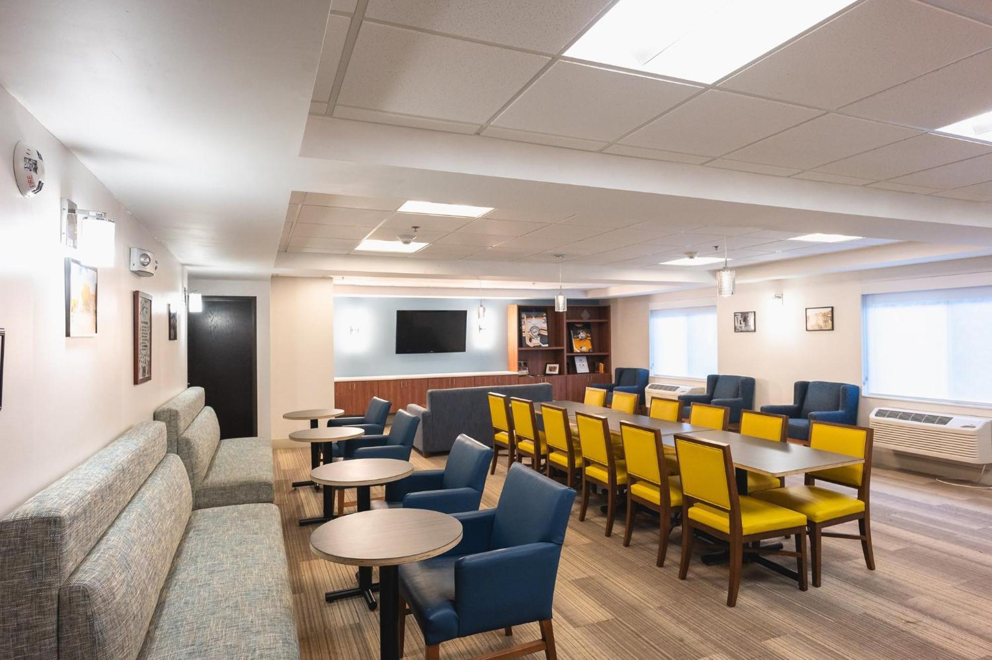 Holiday Inn Express Houghton-Keweenaw By Ihg Exterior foto